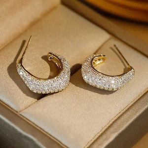 Orecchini a Cerchio Geometrici con Zirconi per Donne, Gioielli Eleganti e di Lusso, Regalo Quotidiano - Product Image 2