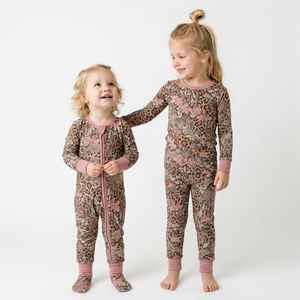 Venta Directa de Fábrica, Conjuntos de Ropa para Bebés Niñas, Ropa Navideña Infantil con Estampado de Ciervos y Autos - Product Image 6