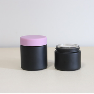 Frasco de vidrio negro mate con logotipo personalizado y tapa a prueba de niños, contenedor hermético de 3.5g para almacenamiento de flores secas comestibles. - Product Image 2