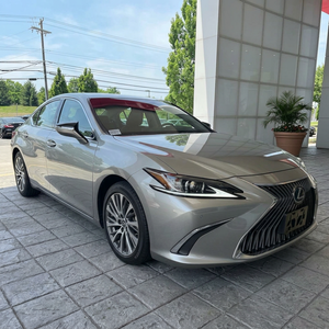 Nouvel arrivage de haute qualité : Toyota ES 350 Base 2020 d'occasion, voitures propres et bien entretenues à vendre - Product Image 1