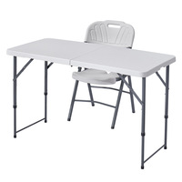 Table pliante rectangulaire blanche moderne pour l'extérieur, idéale pour les dîners, les banquets et les pique-niques, pour les réunions et la restauration