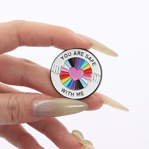 Broche en émail « You Matter Rainbow » avec citation positive et cœur, badge de revers, bijou cadeau pour femmes et <span class=keywords><strong>hommes</strong></span> - Product Image 4
