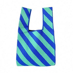 Sac fourre-tout décontracté en tricot coloré à rayures, sac à main en sergé tendance pour femme - Product Image 2