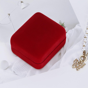 Manufacturer's Hot Selling High-end LED <b>Lights</b>, Jewelry Spray Paint Jewelry Boxes, Ring Boxes, Velvet Necklace Packaging Boxes - Product Image 5