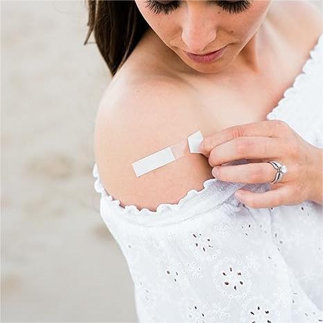 Ultra Thin 50 PCS Double Sided Adhesive Skin Cloth Tape for Body and Clothing