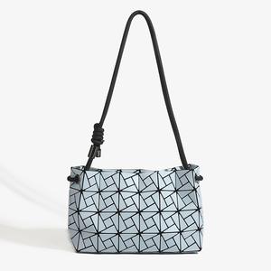 Venta al por Mayor Directa de Fábrica, Bolso Geométrico para Mujer, Bolso de Hombro Cuadrado de Alta Calidad para Mujer - Product Image 2