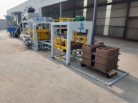 Machine automatique de fabrication de briques en béton QT4 PLC avec interverrouillage, pression hydraulique, marque BRK, vente chaude en Afrique