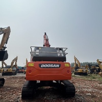 Excavatrice sur chenilles d'occasion Doosan 300LC 9C prête à être expédiée, performances stables, pour travaux de fondation routière