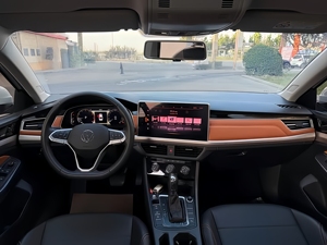 中古車 - <span class=keywords><strong>VW</strong></span> 200STI DSG <span class=keywords><strong>2025</strong></span> 新車並みの状態、最良の市場価格、左ハンドル - Product Image 3
