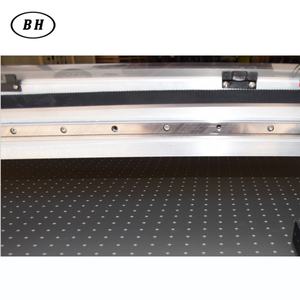 เครื่องพิมพ์ยูวีแบบแท่นราบ รุ่นใหม่ 9060 พร้อมหัวพิมพ์ Tx800 DX8 จำนวน 1/2/3 หัว สำหรับพิมพ์สติ๊กเกอร์ติดรถยนต์ เคสมือถือ และพิมพ์บนกระจก - Product Image 3