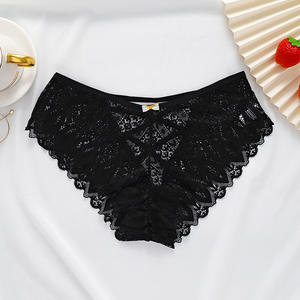 Culotte Triangle Femme Sexy Taille Moyenne en Dentelle Creuse à Bretelles Croisées Grande Taille – Nouvelle Collection Très Demandée - Product Image 3