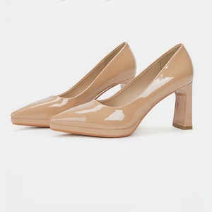 2026 scarpe in <span class=keywords><strong>pelle</strong></span> alla moda Sexy eleganti e versatili da donna a punta pronte per avere nuovi tacchi pesanti - Product Image 3