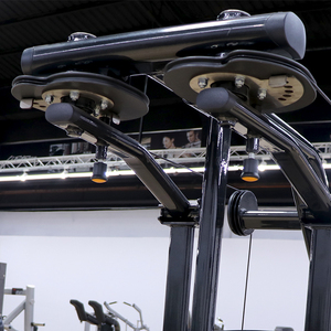 <span class=keywords><strong>Machine</strong></span> d'entraînement de gymnastique à double fonction commerciale, nouvel appareil de Fitness pour les volants pectoraux/arrière deltoïdes, meilleur prix - Product Image 3