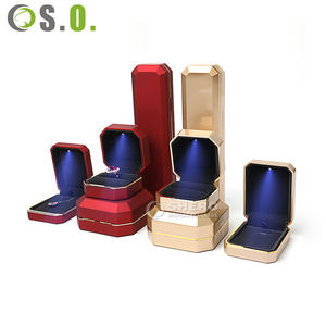 Cajas de lujo personalizadas en dorado, azul y rojo, con iluminación LED, para collares, pulseras, anillos, pendientes y joyas. - Product Image 3