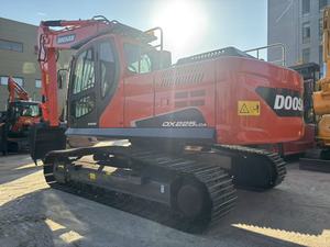 Excavatrice sur chenilles Doosan DX225 d'occasion, modèle 2020, moteur Doosan, boîte de vitesses, pompe hydraulique, poids opérationnel de 23200 kg, taille moyenne - Product Image 5