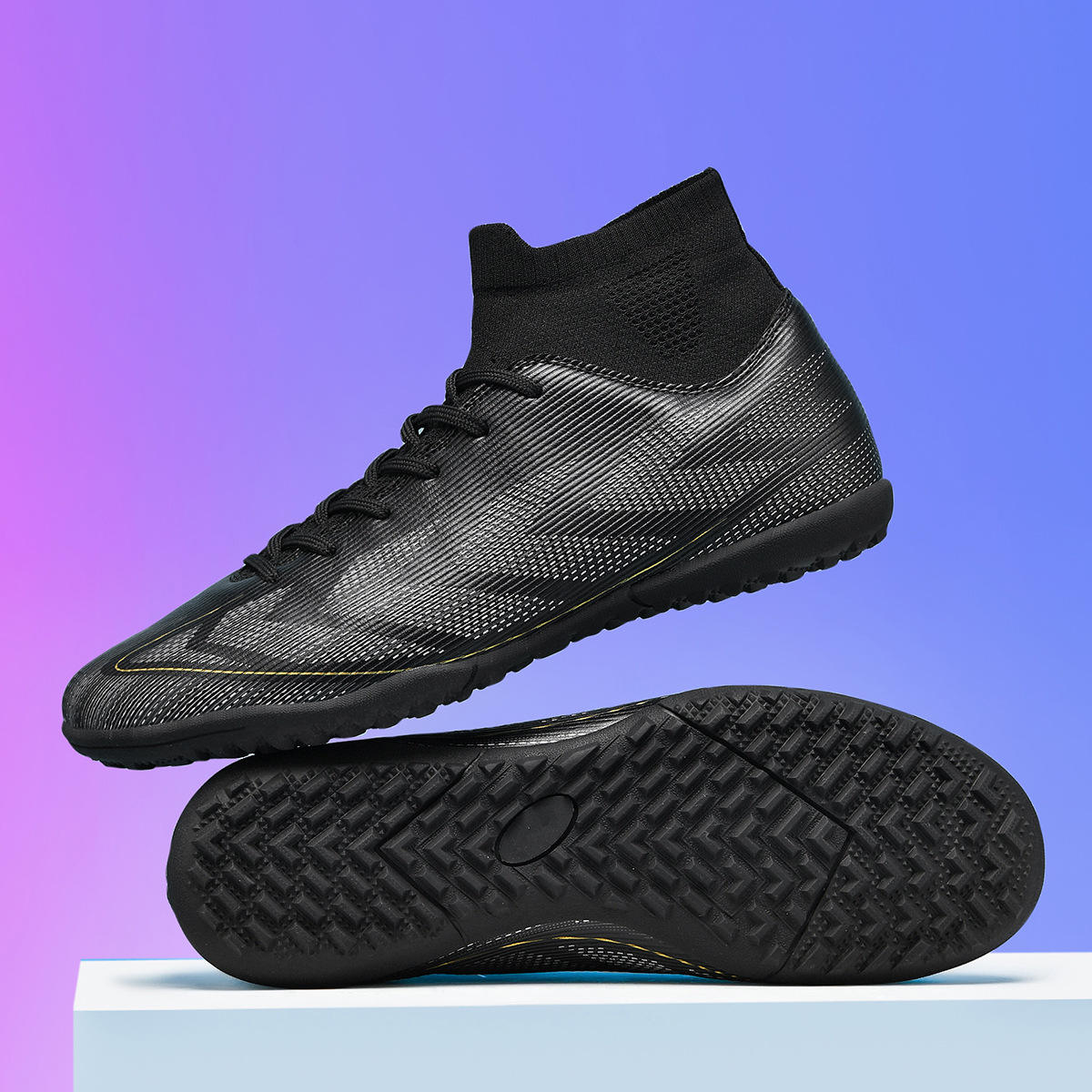 2609 ongles noirs cassés