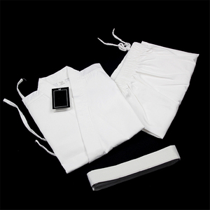 Costume traditionnel de karaté gi, uniformes, 10 oz, en stock - Product Image 1