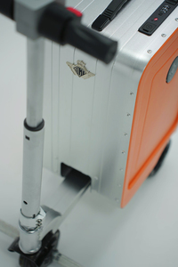 <span class=keywords><strong>Maleta</strong></span> Inteligente Eléctrica Aliotop: <span class=keywords><strong>Maleta</strong></span> de Viaje Duradera con Ruedas, Tipo <span class=keywords><strong>Robot</strong></span>, Ideal para el Aeropuerto - Product Image 5