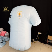 Mascotte de football gonflable personnalisée pour l'affichage sur le terrain d'événements