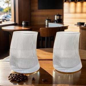 Taza de agua de cintura pequeña creativa de cristal en forma de media luna de grano curvo vertical Simple <span class=keywords><strong>restaurante</strong></span> bebida fría jugo taza de whisky - Product Image 2