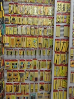 Ensemble d'outils à main A9824, pince combinée, tournevis, couteau, ruban adhésif, 5 pièces, emballé sous blister, 1 dollar, ensemble d'outils à main pour usage quotidien