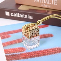 Pendentif diffuseur de parfum moderne pour voiture, flacon carré en verre ajouré or et argent, accessoire suspendu pour l'intérieur de la voiture
