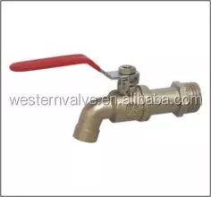 Grifo de barril multifuncional de doble bola para baño y jardín, con dos manijas y dos entradas, de latón. - Product Image 4
