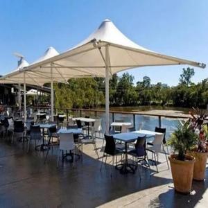 Fabricante Chino de Estructuras de Membrana Tensada de PVDF de Construcción Rápida, Resistentes al Viento y a la Nieve, para Paisajismo y Sombreado - Product Image 2