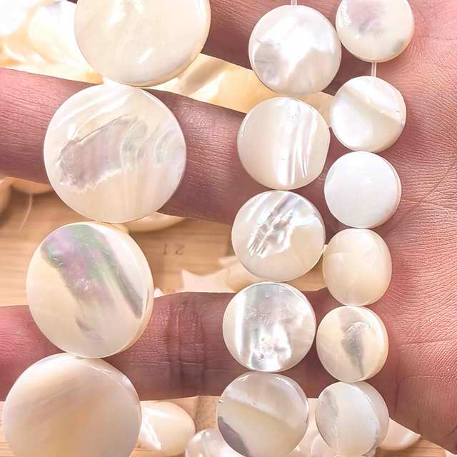 Stock 10mm 12mm 18mm Mother of Pearl Cuentas De Perlas De Concha Redonda Planas Oblate Piece Flat Disc Shape Shell Beads for DIY