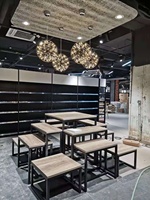Étagères de présentation et de stockage de pâtisseries et biscuits pour magasins de proximité, de qualité supérieure, sur mesure, verticales, double face, métalliques