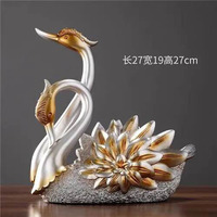 Artesanía de resina personalizada, soporte creativo para botella de vino, diseño de cisne, soporte para botella de cisne de resina hecho a mano