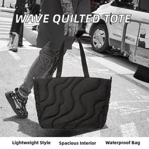 กระเป๋าถือแฟชั่นสำหรับฤดูใบไม้ผลิ กระเป๋าสะพายไหล่ผ้าแคนวาสลำลองสำหรับผู้หญิง เป็นมิตรกับสิ่งแวดล้อม นำกลับมาใช้ใหม่ได้ ลายทางวินเทจ ขนาดใหญ่ - Product Image 2