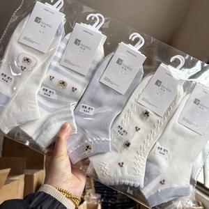 सस्ती <span class=keywords><strong>2025</strong></span> थोक गर्मी में सांस लेने योग्य पतले पतले पतले पैटर्न महिलाओं को सुंदर कपास के मोजे - Product Image 3