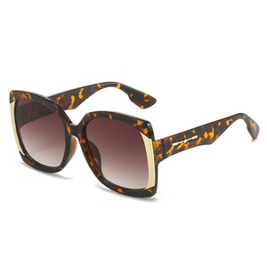 2026 Summer Newest Punk Style UV400 Full Rim Big <b>Square</b> Frame High Quality Metal Unisex <b>Sunglasses</b> Mixed Colors Shades - Product Image 6