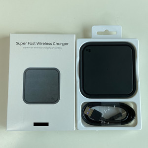 <span class=keywords><strong>Cargador</strong></span> Inalámbrico Superrápido <span class=keywords><strong>para</strong></span> <span class=keywords><strong>Samsung</strong></span>, Hecho en Vietnam, 15W, Plataforma de Carga Rápida <span class=keywords><strong>para</strong></span> <span class=keywords><strong>Samsung</strong></span> S23 <span class=keywords><strong>Ultra</strong></span> <span class=keywords><strong>Note</strong></span> <span class=keywords><strong>20</strong></span> - Product Image 3