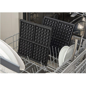 उच्च गुणवत्ता 1200w मिनी वाफले निर्माता घरेलू बहुउद्देशीय सैंडविच मशीन के साथ 16 त्रिभुजों हस्तनिर्मित डिजाइन - Product Image 4