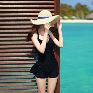 Traje de baño de una pieza para mujer, color rosa, con cuello halter, conservador, con pantalones cortos para nadar en aguas termales - Product Image 3