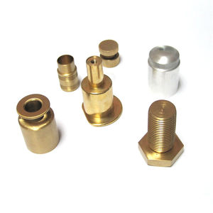 Mecanizado CNC de lotes pequeños de piezas de precisión en aleación de aluminio 6061, procesadas en tornos CNC, tornos de orificio pasante computarizados - Product Image 4