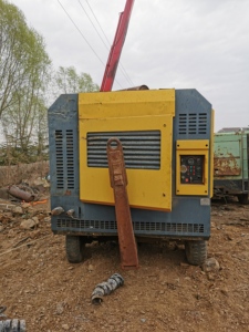 Compresor de aire hongwuhuan de segunda mano, modelo 2018, compresor de aire de tornillo diésel de 18 bar - Product Image 5