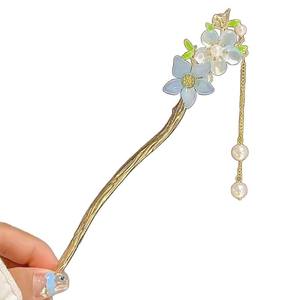 กิ๊บติดผมสไตล์จีนโบราณ ลายดอกลิลลี่วัลเล่ย์ ประดับพู่ห้อยระย้า สำหรับ<span class=keywords><strong>ผู้หญิง</strong></span> งานแฮนด์เมดคุณภาพสูง - Product Image 4