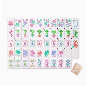 Ensemble de Mahjong américain de luxe avec support et sac, table blanche et rose, Oh My Mahjong Lotus, tuiles de Mahjong en néoprène Pearl Masters Golf - Product Image 3
