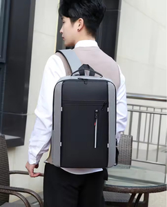 Mochila Multifuncional de Alta Calidad, Impermeable, Portátil, de Poliéster, Unisex, para Computadora Portátil, con Cierre y Puerto USB - Product Image 5