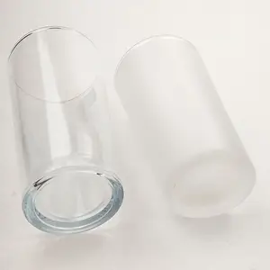 Venta al por mayor de vidrio blanco esmerilado tirador 2oz 60ml alto vasos de chupito espacios en blanco estilo americano hecho a mano con logotipo personalizable