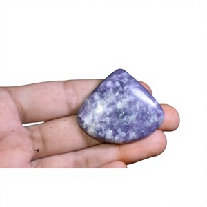 Piedra Preciosa Natural de Lepidolita de Primera Calidad, Forma de Corazón, Pulida, Decoración Feng Shui, Resistente al Agua, Regalo, Sanación - Product Image 1