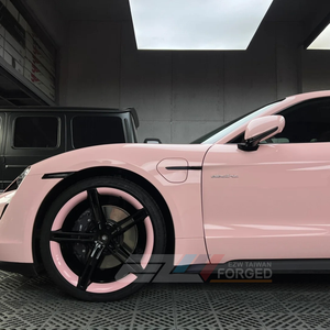 Cerchi in Lega Forgiati Multi-Razza da 15-24 Pollici con Finitura Cromata e Design a Rete con Finitura Nero-Rosa per Auto Passeggeri - Product Image 2