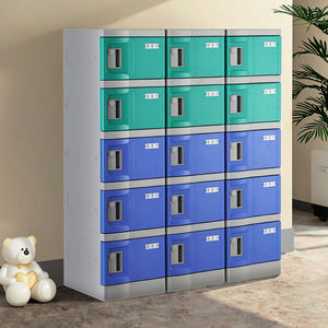 Casier <span class=keywords><strong>de</strong></span> salle <span class=keywords><strong>de</strong></span> sport simple à 5 portes avec verrouillage électronique Armoires <span class=keywords><strong>de</strong></span> rangement en ABS à abattre Meubles <span class=keywords><strong>de</strong></span> vestiaire à bas <span class=keywords><strong>prix</strong></span> Armoires <span class=keywords><strong>de</strong></span> <span class=keywords><strong>garage</strong></span> - Product Image 1