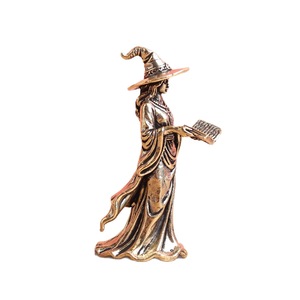 1 pieza <span class=keywords><strong>de</strong></span> latón, figura <span class=keywords><strong>de</strong></span> bruja leyendo, con personalidad femenina, para colección <span class=keywords><strong>de</strong></span> regalos, adorno artesanal creativo para té - Product Image 5