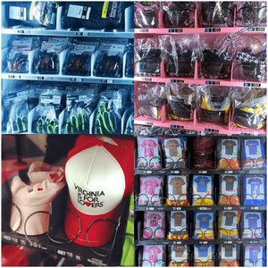 Maßgeschneiderte Wimpern, Haar- und Kosmetikprodukte: Rosa Verkaufsautomat für Aufdrück-Nagelkunst-Artikel im Einkaufszentrum - Product Image 5