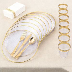 Assiettes de présentation en plastique transparentes de 13 pouces avec bordure or rose pour mariages, fêtes, événements et repas – Vente en gros - Product Image 1