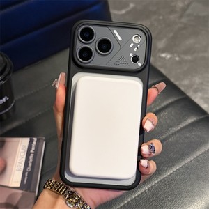 Coque de téléphone de haute qualité avec support magnétique et cadre d'objectif convertible pour iPhone 17 16 15 Pro Max, avec dos translucide givré et support intégré - Product Image 4